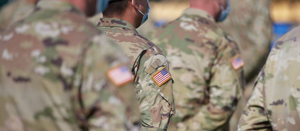 «Βράζουν» οι ένοπλες δυνάμεις των ΗΠΑ για τον υποχρεωτικό εμβολιασμό