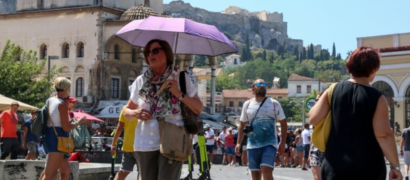 «Καμπανάκι» κινδύνου από την Chief Heat Officer του Δήμου Αθηναίων: «H ζέστη είναι ένας αόρατος και ύπουλος φονιάς»