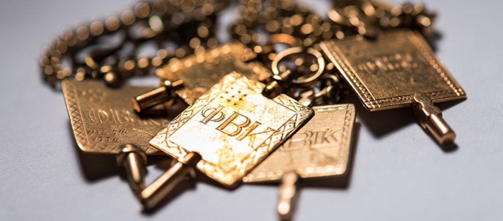 Αυτός είναι ο λόγος που οι αδελφότητες των αμερικανικών πανεπιστημίων έχουν ελληνικά γράμματα