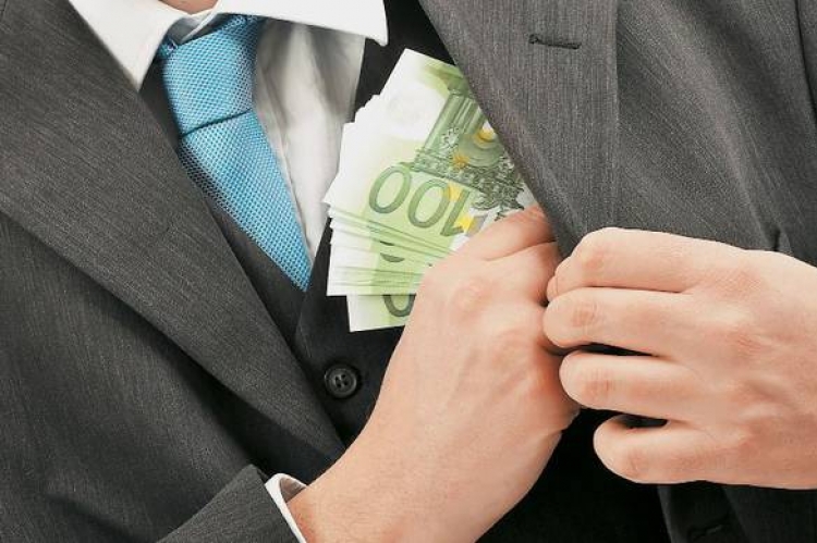 Πάτρα: Απάτη με «λεία» 65.000 ευρώ – Ο δράστης έπεισε το θύμα να του γνωστοποιήσει τα τραπεζικά του στοιχεία