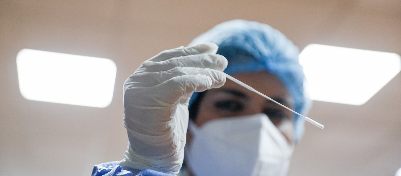 ΕΟΔΥ: Δείτε τα σημεία που μπορείτε να κάνετε αύριο δωρεάν rapid test