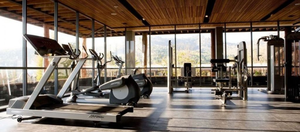 Στα λουκέτα οδηγεί κλάδους της οικονομίας η κυβέρνηση γιατί οι πολίτες δεν εμβολιάζονται!