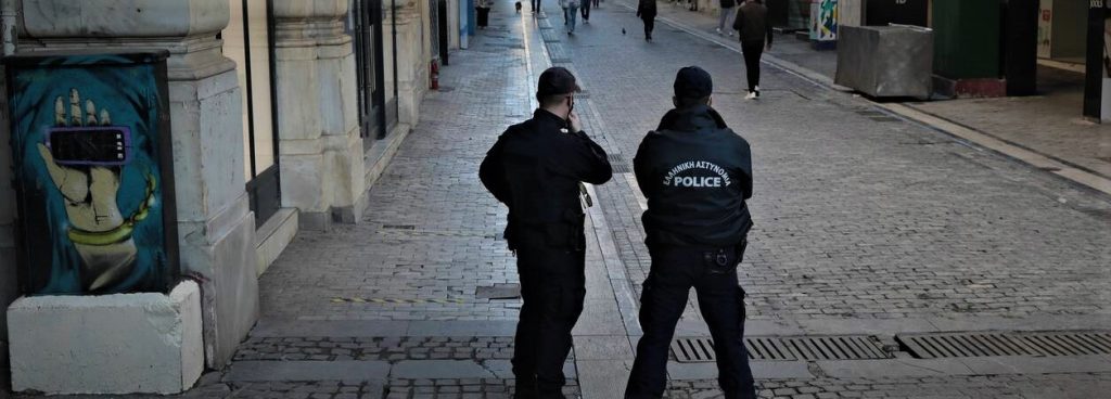 Όλα έτοιμα για το νέο lockdown: Ποιες περιοχές είναι έτοιμες για να «κλείσει» η κυβέρνηση