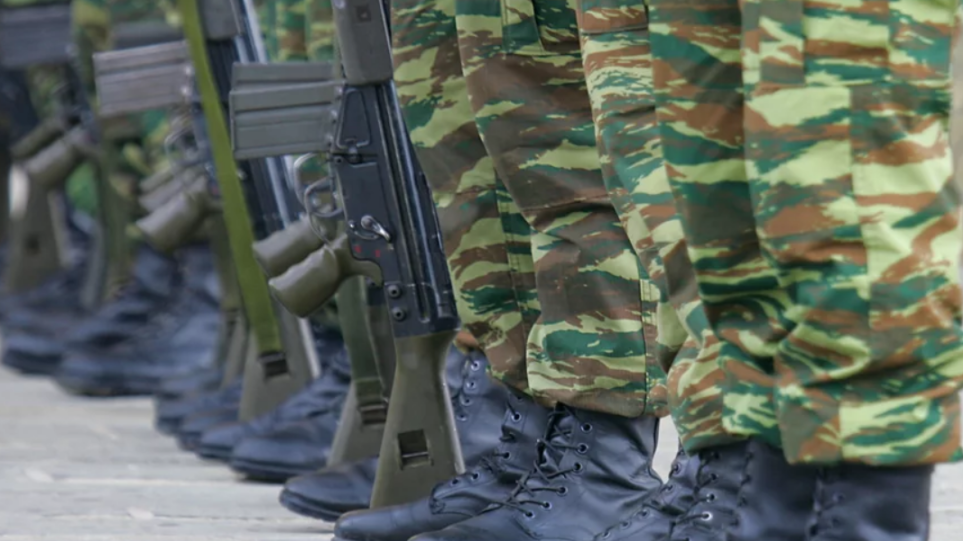 Δωρεάν μετακινήσεις οπλιτών στις πόλεις που υπηρετούν με απόφαση ΥΦΕΘΑ