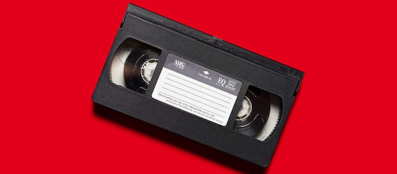 Πήγε τους γονείς του στα δικαστήρια επειδή πέταξαν την συλλογή του με πορνό – Πήρε αποζημίωση 30 χιλιάδες δολάρια