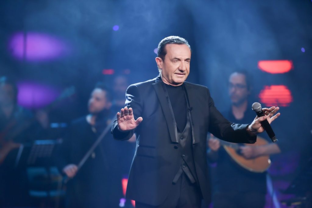 Ο Λευτέρης Πανταζής έγραψε στο “Thank you Next” – Ποια τραγουδίστρια τού έριξε «χυλόπιτα»