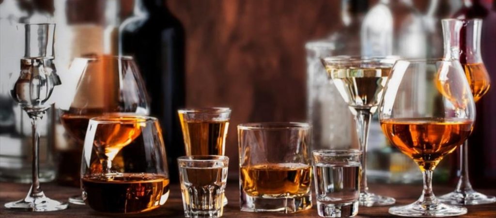 Eurostat: Οι τιμές των αλκοολούχων ποτών ανά τον κόσμο – Η θέση της Ελλάδας