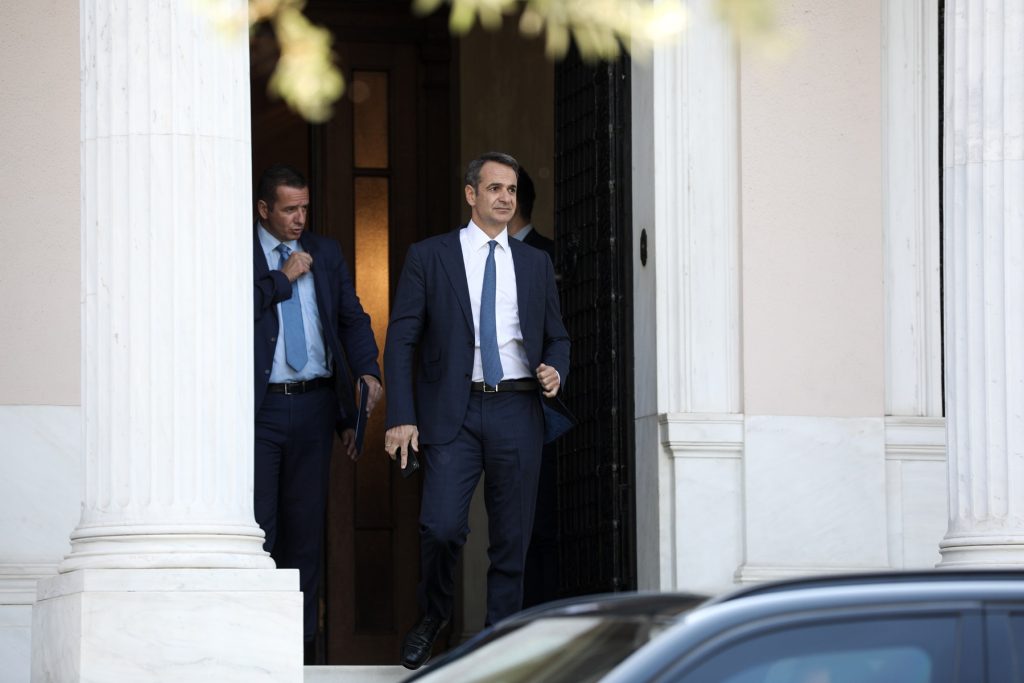 Στις 11:00 ανακοινώνεται ο ανασχηματισμός της κυβέρνησης για αποπροσανατολισμό της κοινωνίας -ΥΦΕΘΑ ο Ν.Χαρδαλιάς; (upd)