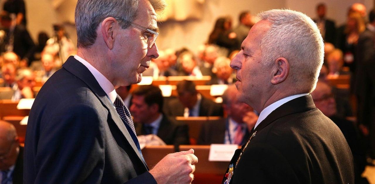 Τα συγχαρητήρια του Τ.Πάιατ στον Ε.Αποστολάκη για την ανάληψη της θέσης του νέου υπ.Πολιτικής Προστασίας