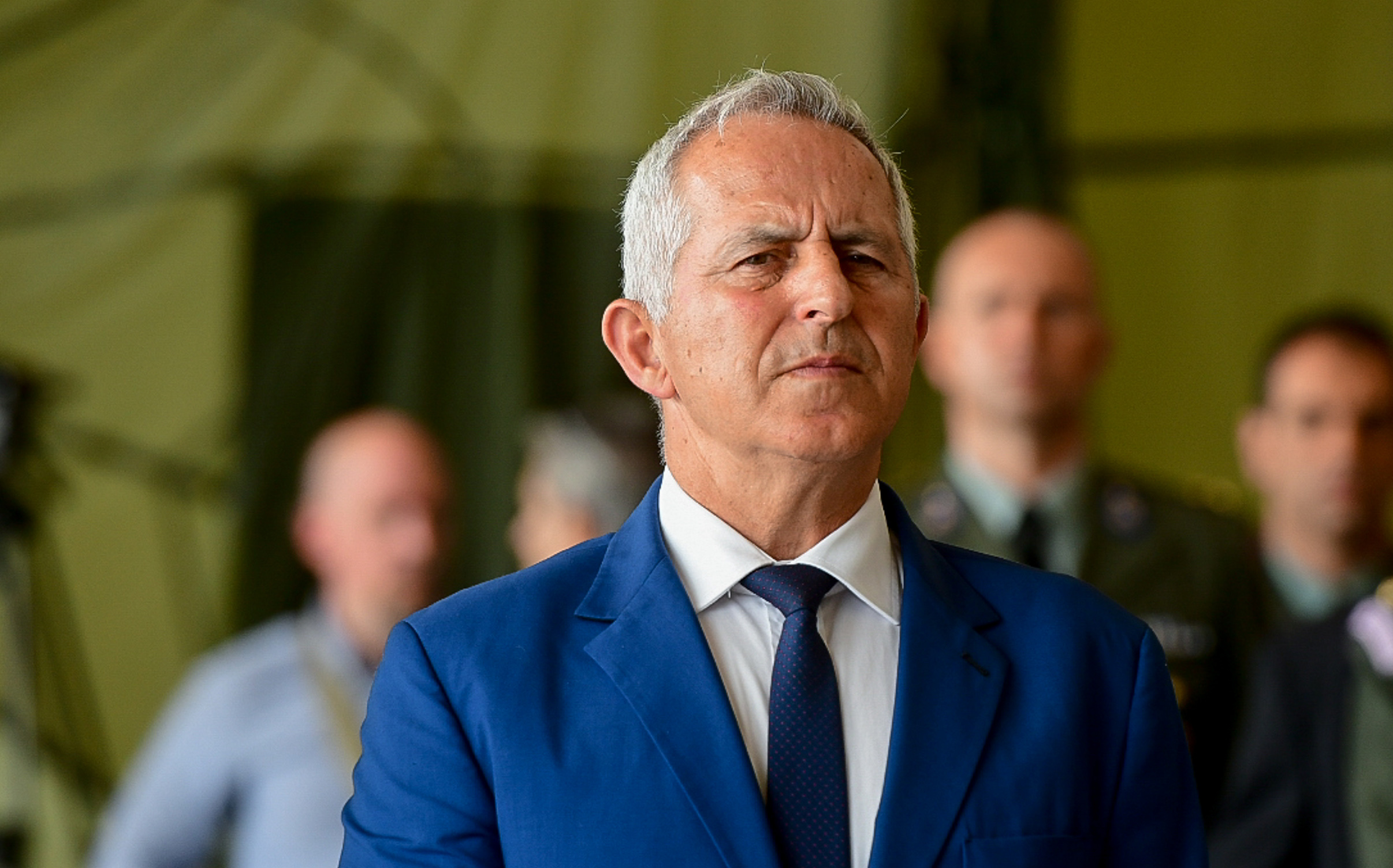 Ανασχηματισμός-φιάσκο: Η αντικατάσταση του Ε.Αποστολάκη «γκρεμίζει» την κυβέρνηση -Σε αναζήτηση λύσεων ο Κ.Μητσοτάκης