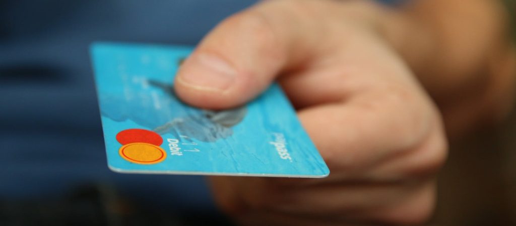 Το γνωρίζατε; – Τι σημαίνουν οι αριθμοί στην πιστωτική κάρτα; (φωτο)