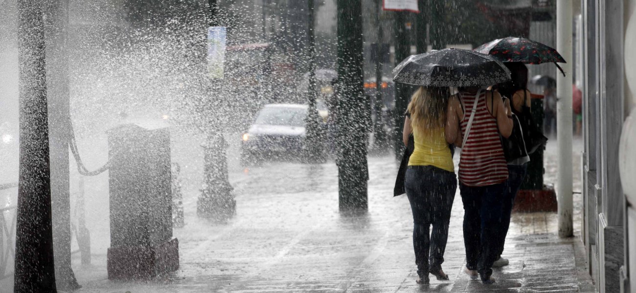Καιρός: Πτώση της θερμοκρασίας την Πέμπτη – Τοπικές βροχές στην Μακεδονία