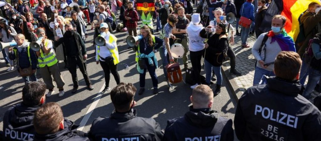 Γερμανία: Αρνητικό το 50% των πολιτών για την υποδοχή Αφγανών προσφύγων