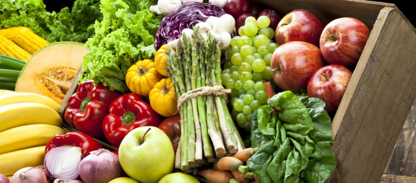 Τα 12 φρούτα & τα λαχανικά που έχουν τα περισσότερα φυτοφάρμακα