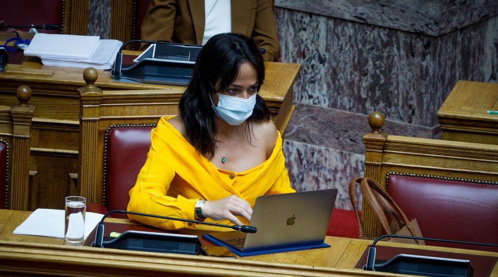 Υποχρεωτικός εμβολιασμός και στα ΑμεΑ: Εκτός δομών όλοι οι ανεμβολίαστοι – Ακόμα και εάν έχουν αρνητικό τεστ!