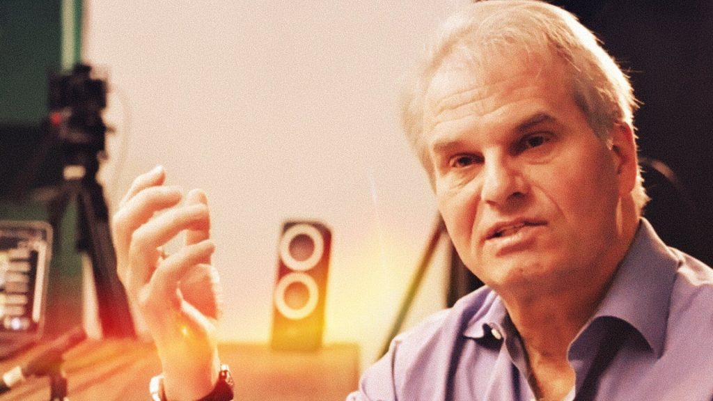 R.Fuellmich: «Μισό εκατ. άνθρωποι πέθαναν μετά τον εμβολιασμό στις ΗΠΑ – Μας έχουν πει ψέματα»(βίντεο)
