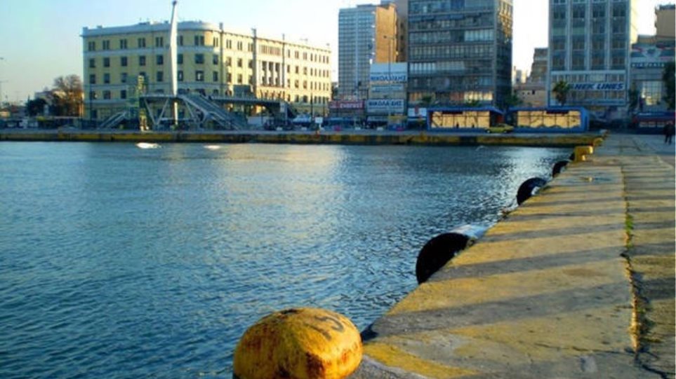 Χαλκίδα: Συνελήφθη 53χρονος που ξυλοκόπησε τη 49χρονη σύζυγό του μπροστά στο ανήλικο παιδί τους