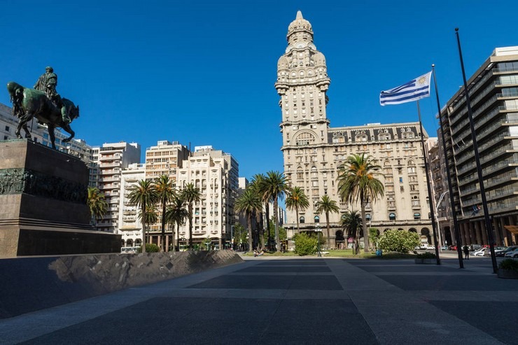 Η Ουρουγουάη ξεκινά συνομιλίες με την Κίνα για σύναψη συμφωνίας ελεύθερου εμπορίου