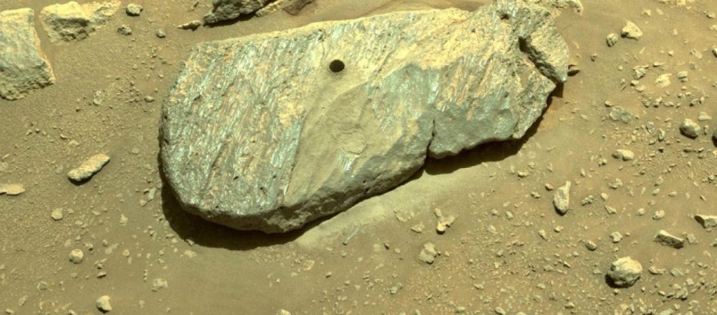 NASA: Τα πρώτα πέτρινα δείγμα από τον Άρη δείχνουν μακρόχρονη έκθεση στο νερό