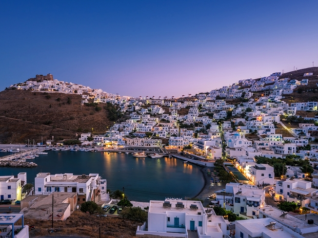 Daily Mail και National Geographic προτείνουν τα ελληνικά νησιά που ξεχωρίζουν το φθινόπωρο