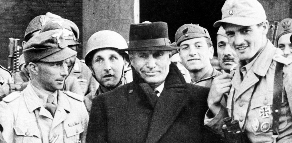 Σαν σήμερα το 1943: Γερμανοί κομάντος απελευθερώνουν τον Μπενίτο Μουσολίνι