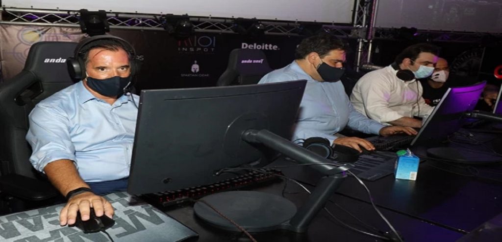 Άδωνις Γεωργιάδης: Θέλει να παίξει και… ηλεκτρονική πρέφα μετά το WoW – «Να μου τη στείλει όποιος ξέρει»