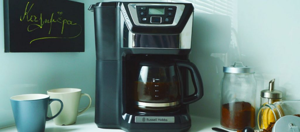 Οι σωστοί τρόποι για να καθαρίζετε την καφετιέρα από άλατα και υπολείμματα