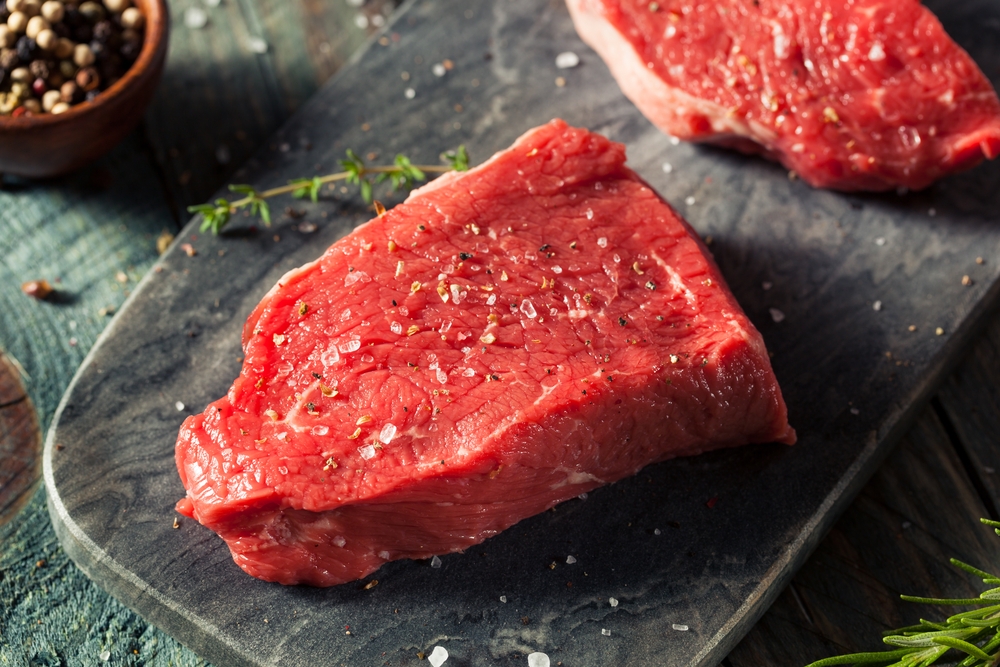 Αυτό το ήξερες; – Το κόκκινο υγρό στο κρέας… δεν είναι αίμα