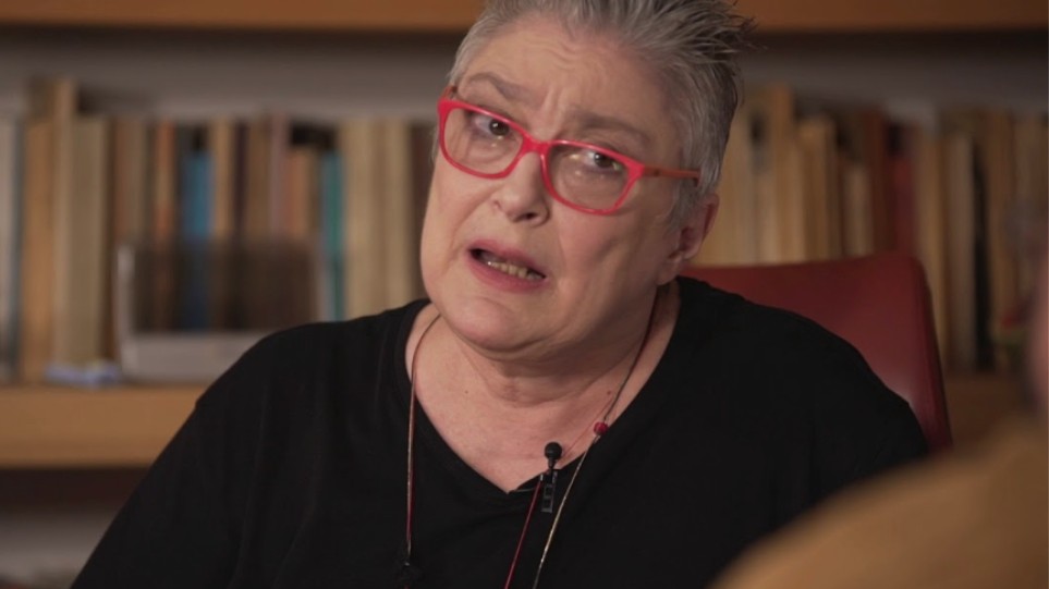 Η Αφροδίτη Μάνου στηρίζει τον Κ.Μπογδάνο: «Δεν κατάλαβα τι κακό έκανε- Ο πληθυσμός της Ελλάδας αντικαθίσταται»