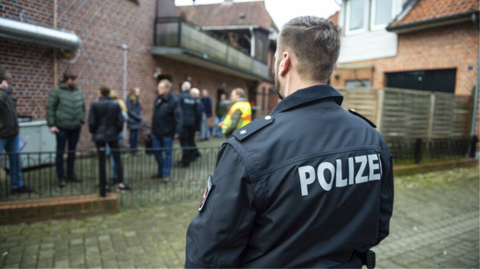 Γερμανία: Χειροπέδες σε τέσσερα άτομα για τον σχεδιασμό επίθεσης στη Συναγωγή του Χάγκεν