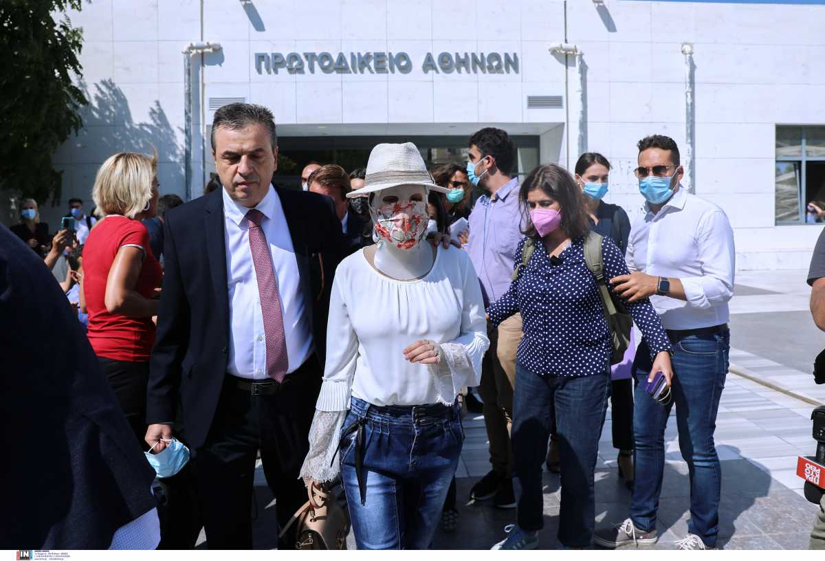 Επίθεση βιτριόλι: Η κατηγορούμενη παρακολουθούσε από το κελί της την Ιωάννα