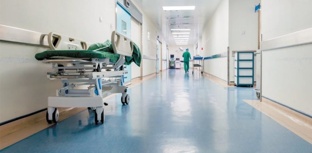 Γιατρός σε μητέρα 14χρονου με σκλήρυνση κατά πλάκας: «Εάν δεν εμβολιαστεί, δεν το δέχομαι στο νοσοκομείο»