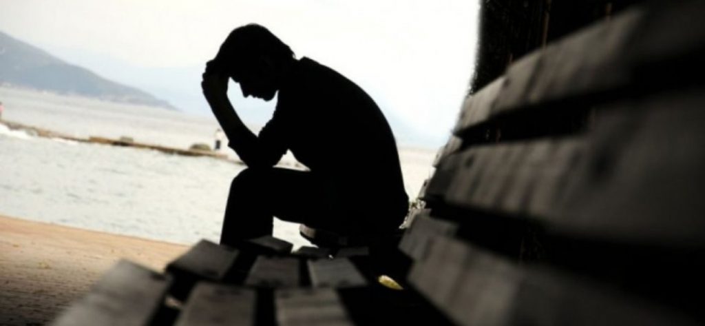 Αυτά τα σημάδια δεν θα πρέπει να αγνοήσετε – Ομολογούν ότι πάσχετε από κατάθλιψη
