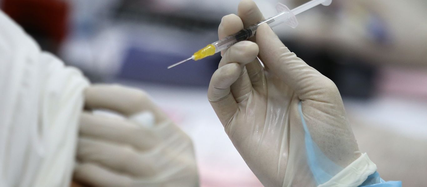 Ιταλία: Ξεκίνησε η χορήγηση και τρίτης δόσης εμβολίου για τον κορωνοϊό σε ευπαθείς ομάδες