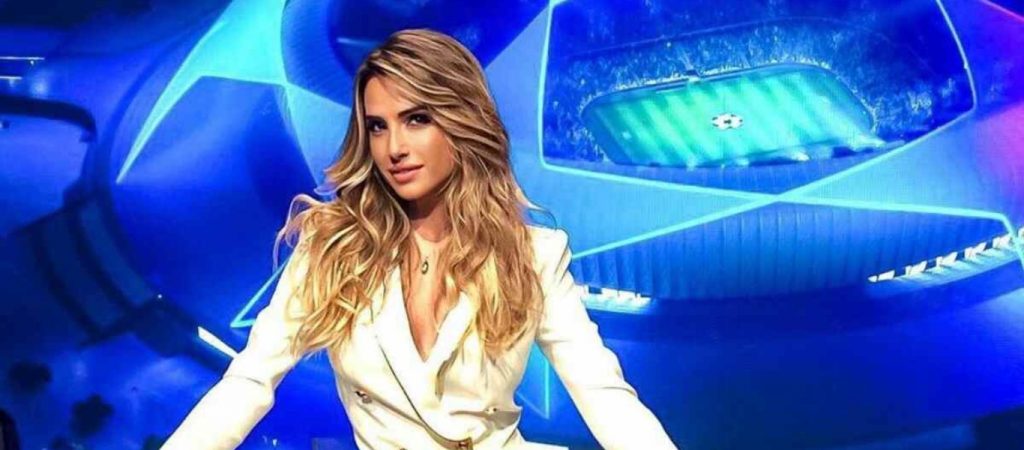 Τζόρτζια Ρόσι: Η δημοσιογράφος που έχει βαλθεί να… «τρελάνει» τα ιταλικά γήπεδα (φώτο)