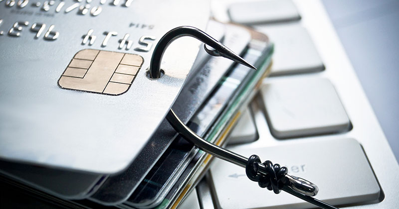 Προσοχή στο phishing: Οι τρεις πιο διαδεδομένες απάτες – Πως να μην πέσουμε θύματα