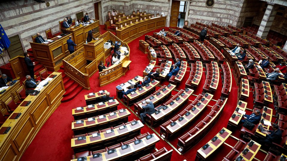 Κατατέθηκε στη Βουλή η τροπολογία του ΣΥΡΙΖΑ-ΠΣ για τους διανομείς