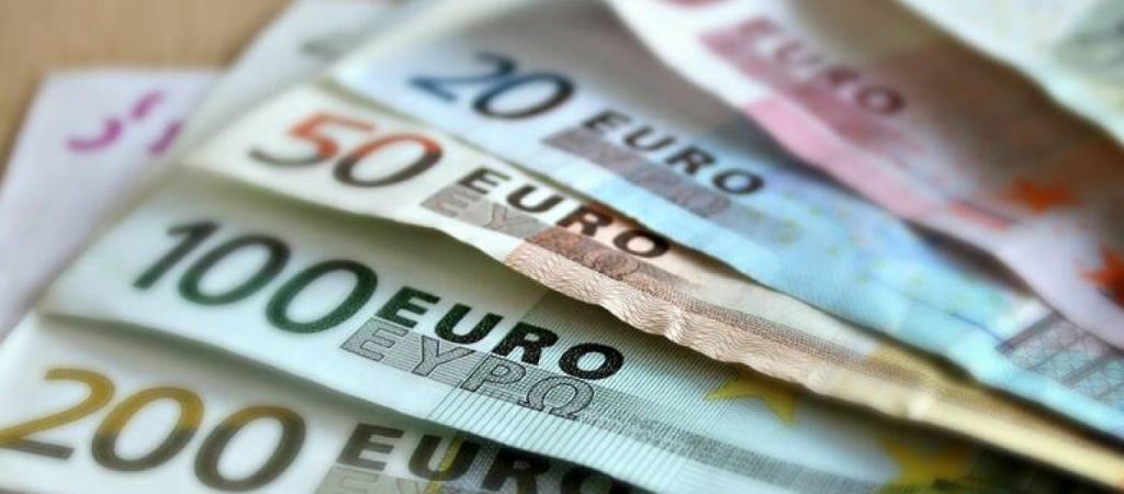 Συντάξεις Οκτωβρίου: Ξεκίνησαν οι πληρωμές – Οι ημερομηνίες για όλα τα Ταμεία