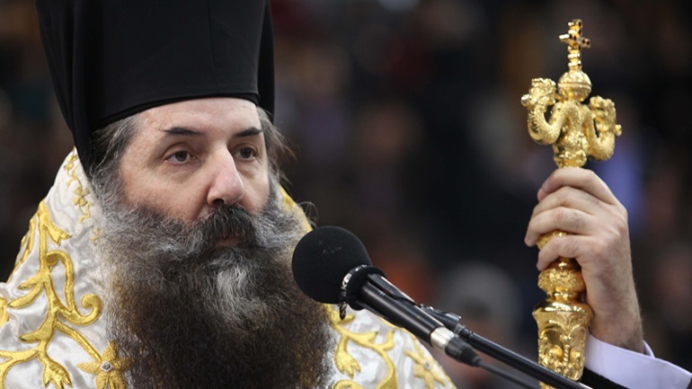 Μητροπολίτης Πειραιώς: «Δέχομαι χυδαίες ύβρεις επειδή λέω στον κόσμο να εμβολιαστεί»