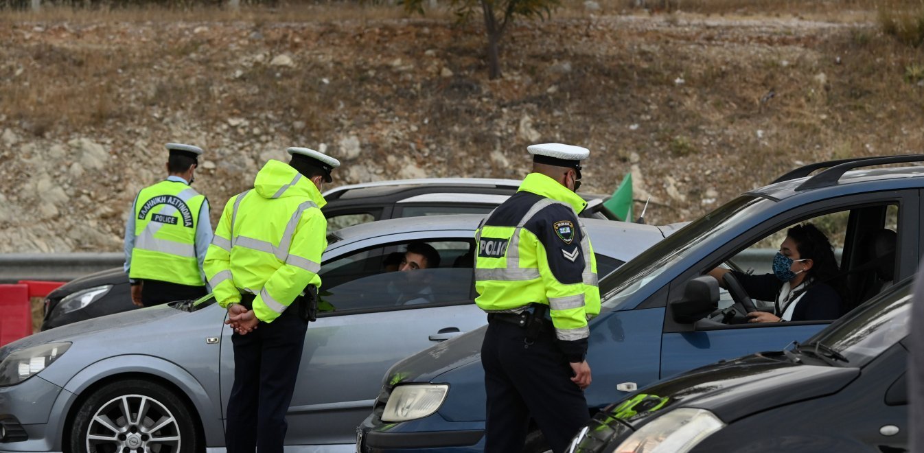 Τροχαία Αττική: 467 παραβάσεις βεβαιώθηκαν το βράδυ Σαββάτου – Οι 120 για οδήγηση υπό την επίδραση οινοπνεύματος