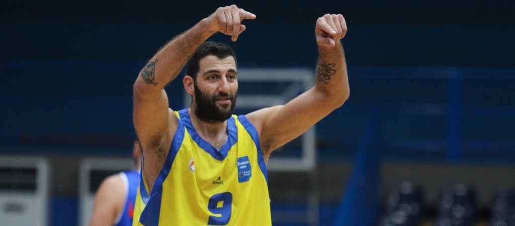 Γ.Μπουρούσης: Επέστρεψε στην ενεργό δράση για χάρη της πρώτης του ομάδας