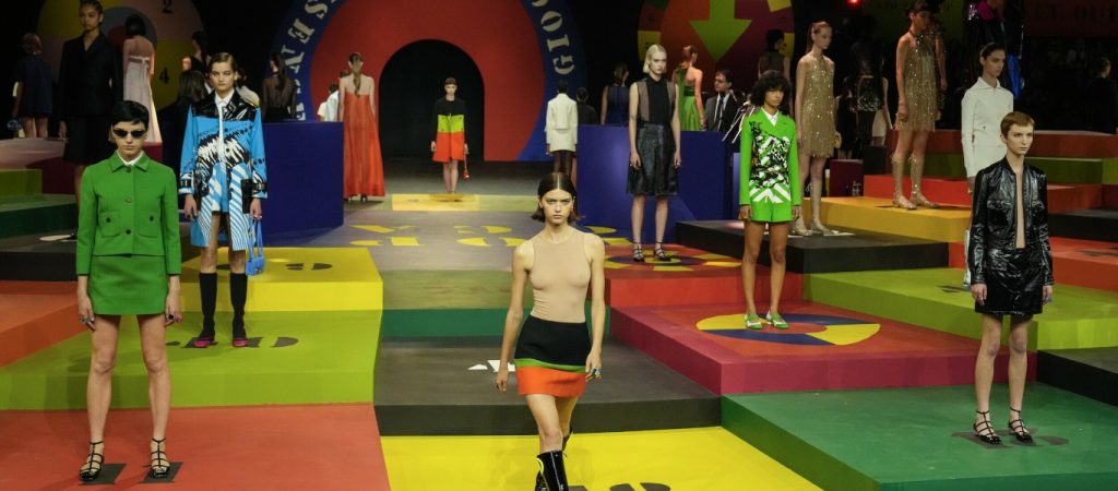 Παρίσι: Ο οίκος Dior συγκέντρωσε όλα τα βλέμματα στην εβδομάδα μόδας