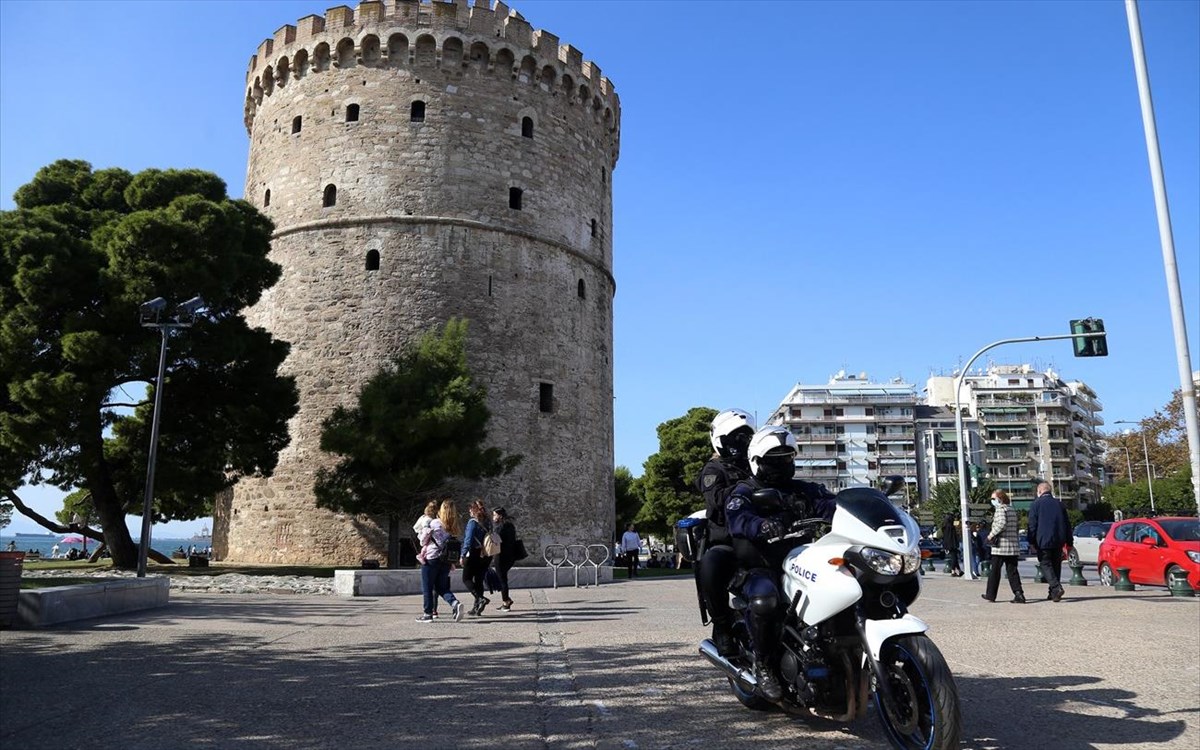 Βάζουν σε lockdown Θεσσαλονίκη και Λάρισα – Σήμερα οι αποφάσεις (βίντεο)