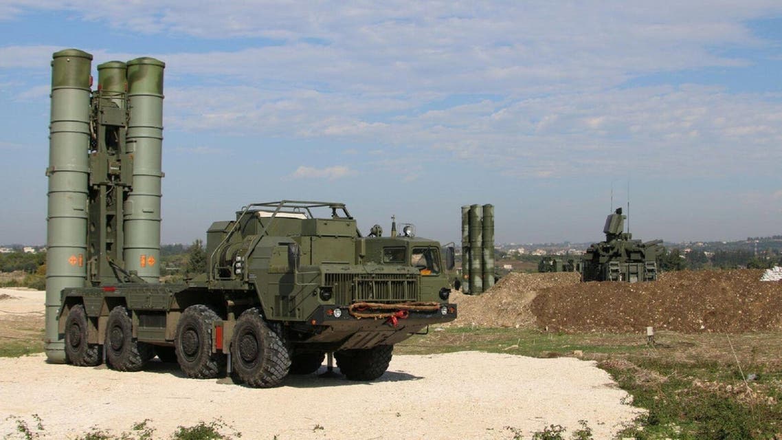 Ρωσία: «Συζητήθηκε η δυνατότητα παραγωγής ορισμένων τμημάτων των S-400 στην Τουρκία»