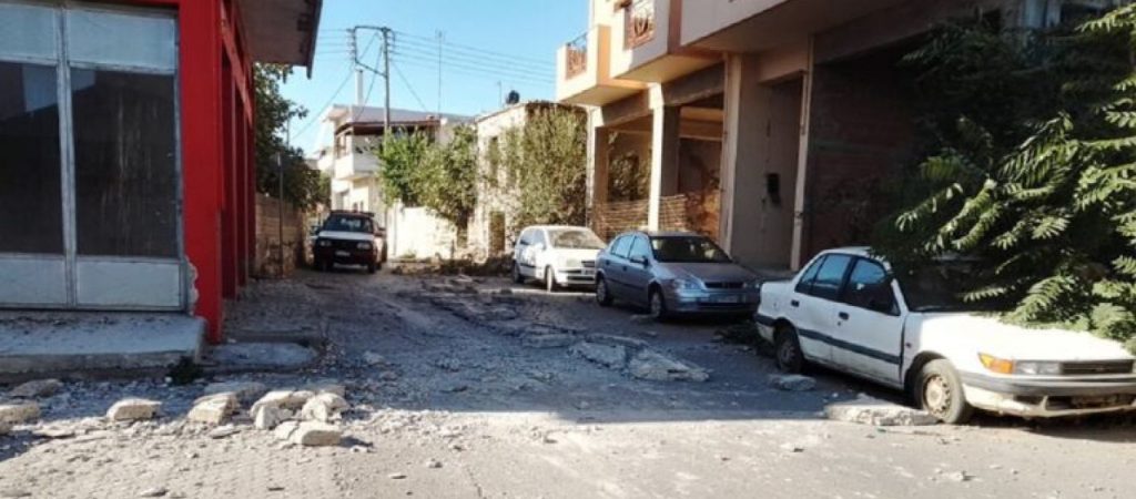 Στο Ηράκλειο κλιμάκιο του ΥΝΑΝΠ για τη διερεύνηση ζημιών στον λιμένα από το σεισμό