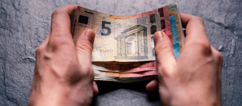 Όσα πρέπει να γνωρίζετε για την επιδότηση φυσικού αερίου & ρεύματος