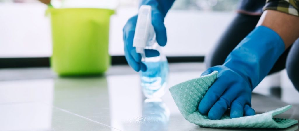 Οι τρεις απλές κινήσεις που θα σας προσφέρουν ένα μόνιμα τακτοποιημένο σπίτι