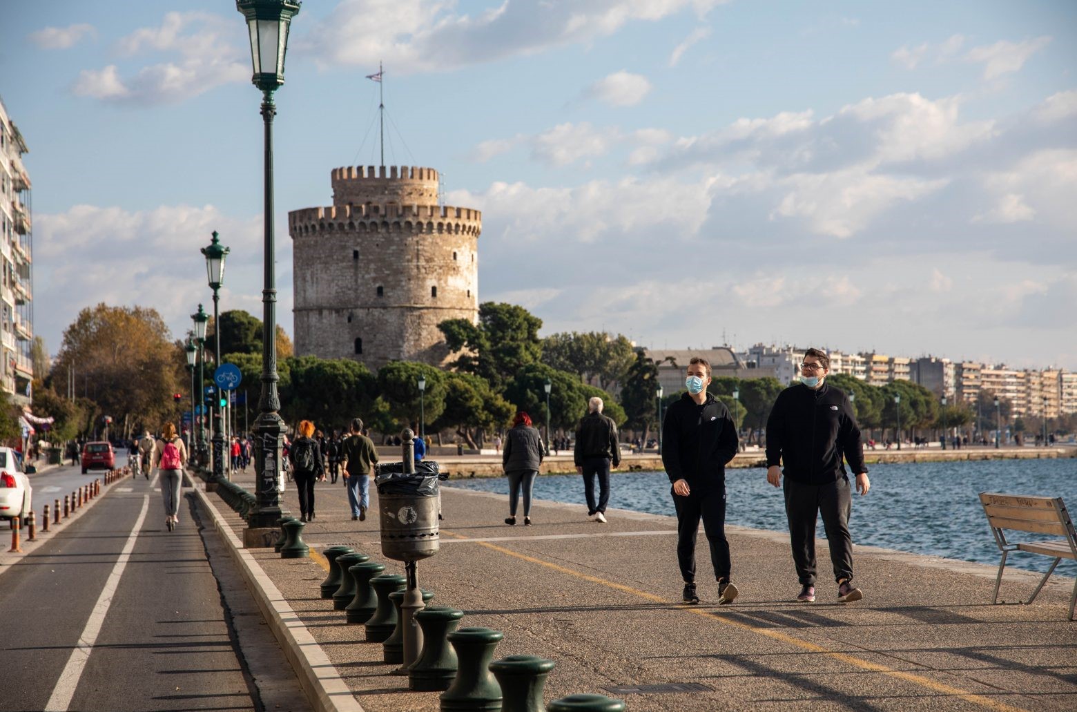 Τo lockdown επέστρεψε στην Ελλάδα: Τα μέτρα που ισχύουν από σήμερα σε Θεσσαλονίκη, Λάρισα, Κιλκίς και Χαλκιδική