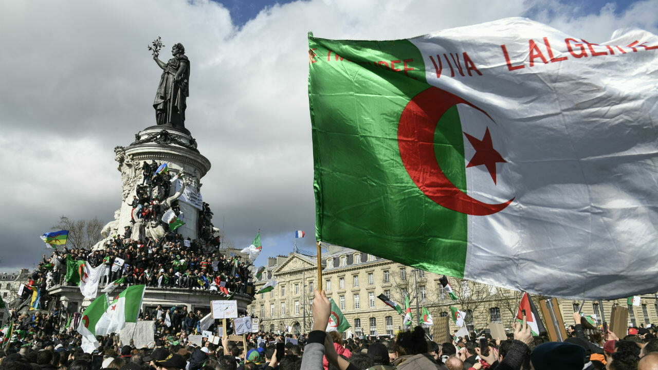 Αλγερία: Ανακάλεσε τον πρεσβευτή της από το Παρίσι