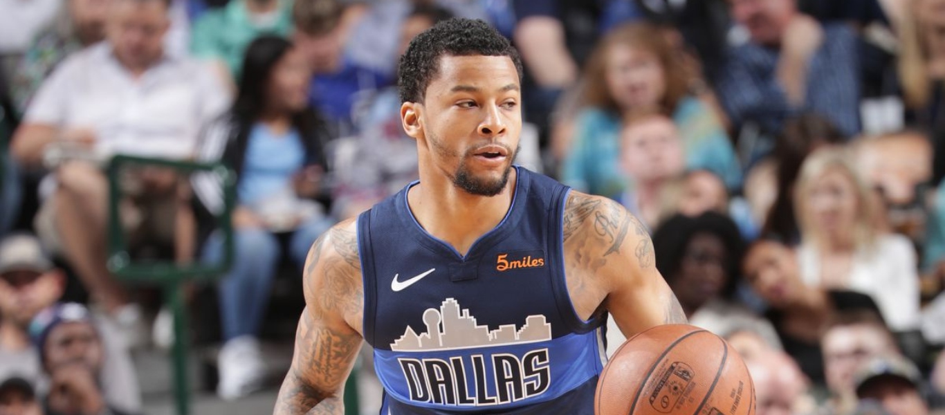 Ο Τ.Μπερκ ξεκαθαρίζει: «Δεν πρόκειται να εμβολιαστώ – Πιστεύω στην ολιστική ιατρική»